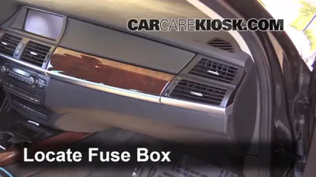 2013 BMW X5 xDrive35i 3.0L 6 Cyl. Turbo Fuse (Interior) Check